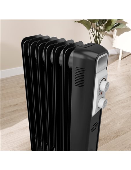 HOMCOM 1.5kW Nine Fin Oil-Filled Radiator - Black 820-439V70BK - pic 108861 | FastDaddyshop