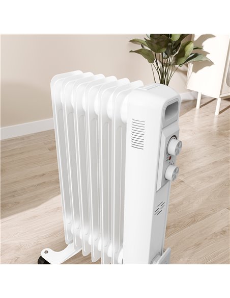 HOMCOM 1.5kW Nine Fin Oil-Filled Radiator - White 820-439V70WT - pic 108870 | FastDaddyshop