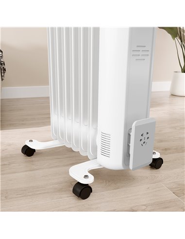 HOMCOM 1.5kW Nine Fin Oil-Filled Radiator - White 820-439V70WT