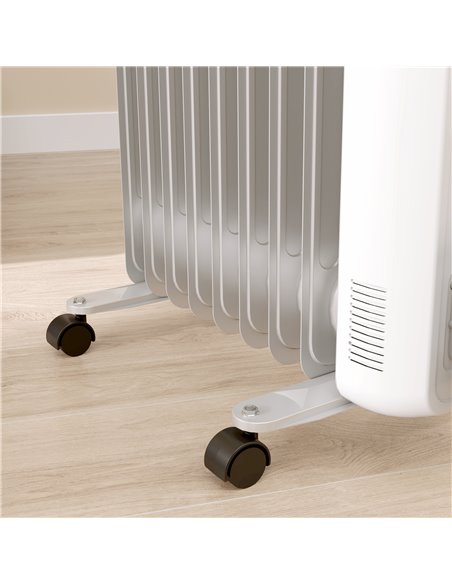 HOMCOM 2kW Nine Fin Oil-Filled Radiator - White 820-439V71WT - pic 108888 | FastDaddyshop