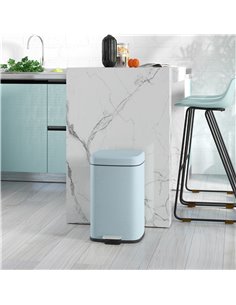 HOMCOM 20L Modern Boxy Metal Home Kitchen Bin - Light Green 851-039V01GN 2