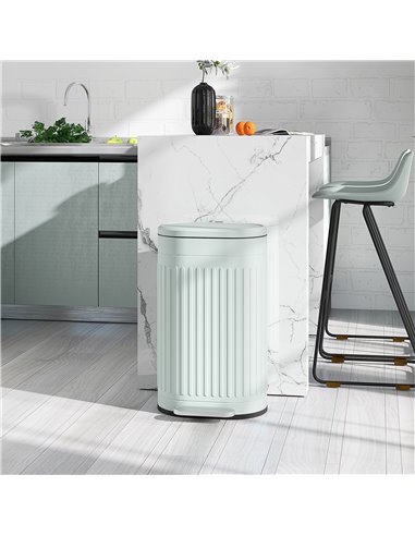 HOMCOM 30 Litre Pedal Bin, Fingerprint Proof Kitchen Bin with Soft-close Lid, Metal Rubbish Bin with Foot Pedal and Removable In