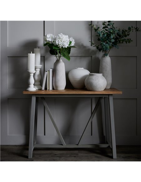 Hill Interiors Darcy Stone Planter 21362 - pic 113579 | FastDaddyshop