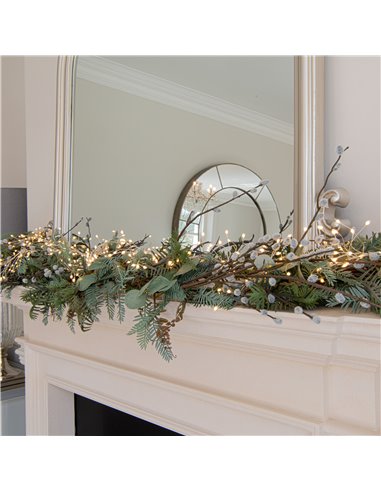 Hill Interiors 2.75m\9ft Plug-In LED 8 Sequence Warm White Cluster String 22047
