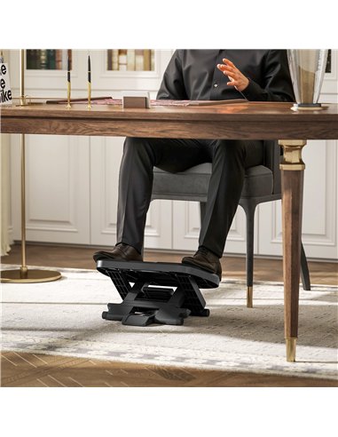 HOMCOM 0-30° Three-Height Under-Desk Support Footrest - Grey