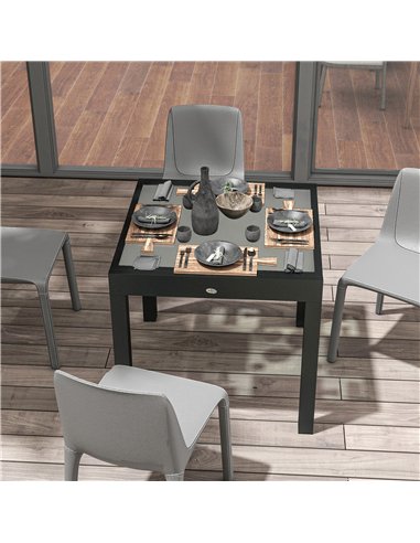 Outsunny Extending Garden Table, Outdoor Dining Table with Aluminium Frame and Tempered Glass Tabletop, 80/160 x 80 x 75 cm, Bla
