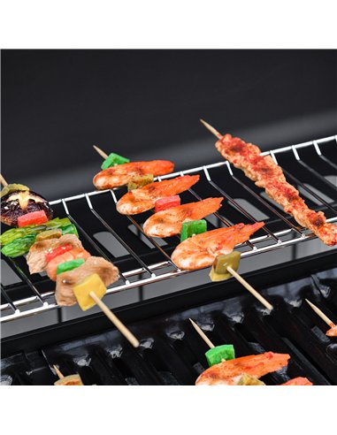 Outsunny Seven Burner Gas Grill, with Integrated Thermometer and Storage