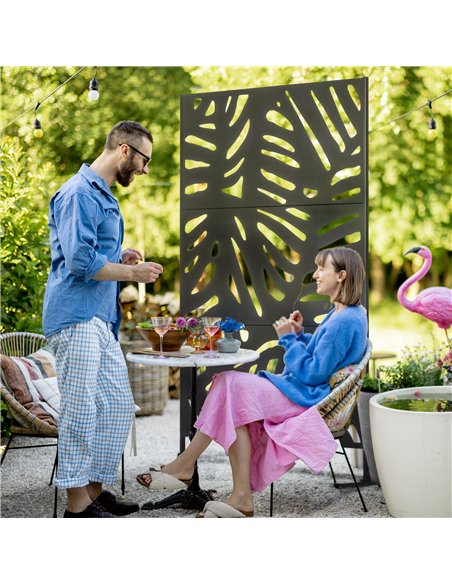 Outsunny Decorative Privacy Screen with Stand, 6.5FT Freestanding Metal Outdoor Divider, Decorative Privacy Panel with Expansion - pic 131467 | FastDaddyshop