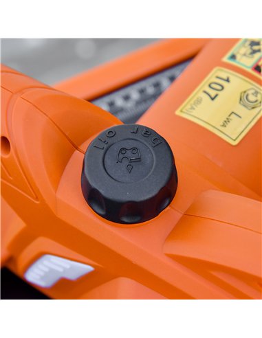 DURHAND Aluminium Electric Chainsaw with Double Brake Protection and Blade Cover, 2000 W, 40 cm, for Wood, Trees and Branches, O