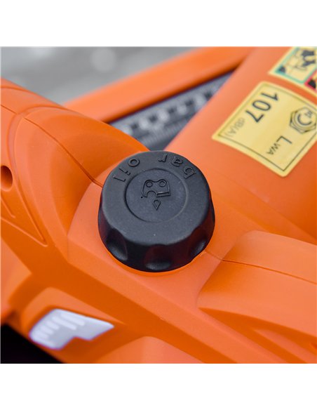 DURHAND Aluminium Electric Chainsaw with Double Brake Protection and Blade Cover, 2000 W, 40 cm, for Wood, Trees and Branches, O - pic 133938 | FastDaddyshop