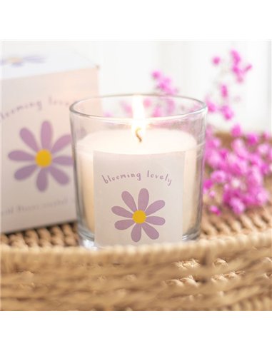 Blooming Lovely Daisy Wildflower Candle SG_40425