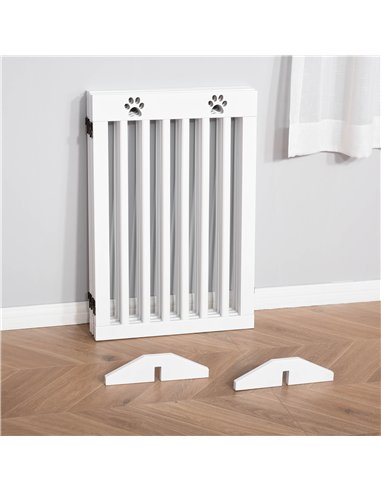 PawHut Wooden Pet Gate Foldable Freestanding Dog Safety Barrier w/ Support Feet