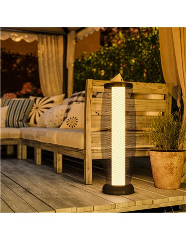 Outsunny Garden Solar Lamp, 71.5 cm Tall Metal Floor Lamp, Auto On/Off LED Solar Garden Light with Metal Wire Shade, IP44 for Ou