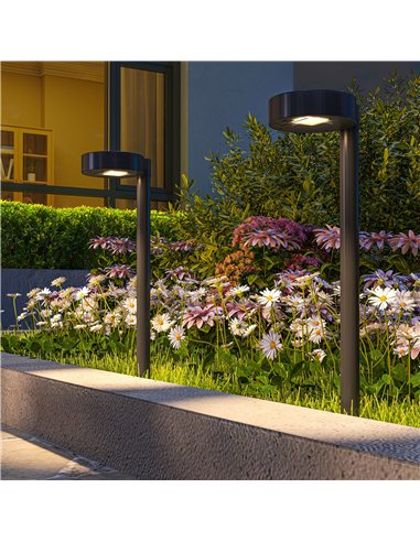 Outsunny Solar Lights Outdoor Garden Stake 8 Pack Pathway Lighting, Solar Stake Lights with Auto On/Off LED, IP44 Waterproof Pla
