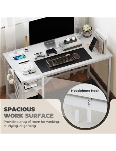 HOMCOM Computer Desk, with Power Sockets - White