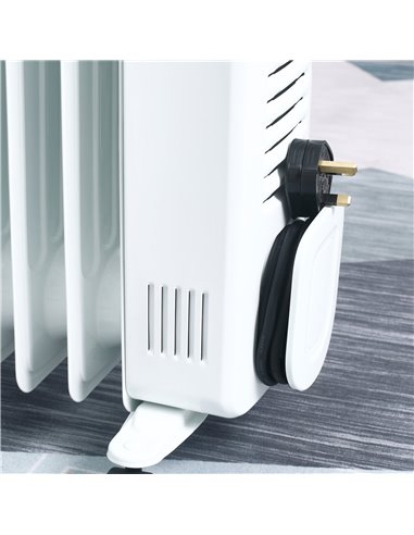 Homcom 2180W Digital Oil Filled Radiator with 9 Fin, LED Display, Timer, Safety Cut-Off, Remote, White