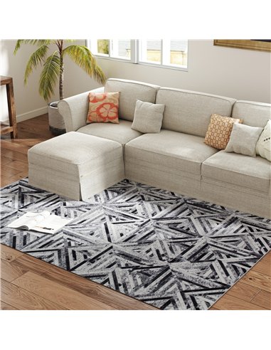 HOMCOM Modern Area Rug, Triangle Pattern Non-Slip Washable Rug, Chenille Floor Carpet for Living Room, Bedroom, Dining Room, Hom