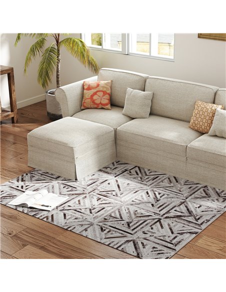 HOMCOM Modern Area Rug, Triangle Pattern Non-Slip Washable Rug, Chenille Floor Carpet for Living Room, Bedroom, Dining Room, Hom - pic 173182 | FastDaddyshop