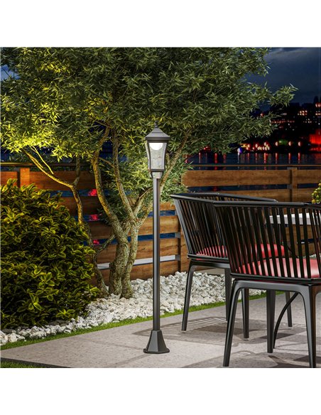 Outsunny 1.3 m Garden Lamp Post Light, LED Outdoor Solar Post Lights, Waterproof IP44 for Patio, Garden, Pathway, Cool White - pic 178090 | FastDaddyshop