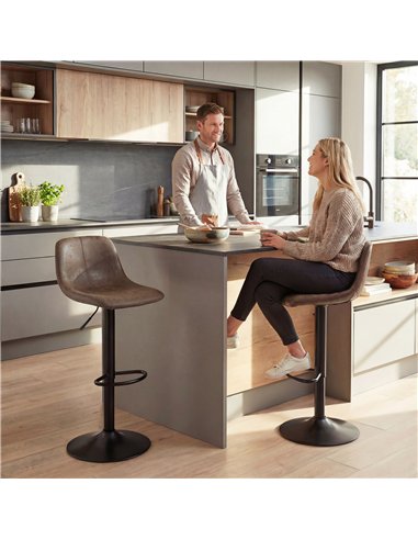 HOMCOM Bar Stools Set of 2, Modern Swivel Barstools with Footrest for Kitchen Island and Dining Room, Brown