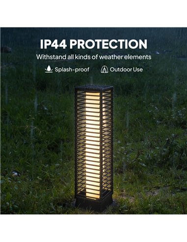 Outsunny Garden Rattan Lamp, 68 cm Solar Rattan Floor Lamp, Solar Garden Light with Auto On/Off LEDs, IP44 Waterproof, Black