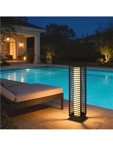 Outsunny Garden Rattan Lamp, 68 cm Solar Rattan Floor Lamp, Solar Garden Light with Auto On/Off LEDs, IP44 Waterproof, Black