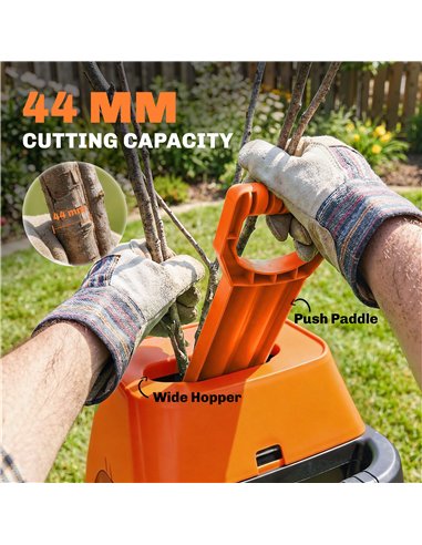 Outsunny 2500W Electric Wood Chipper, Corded Wood Mulcher Shredder with 45L Collection Bag, 4300RPM, 44mm Cutting Diameter