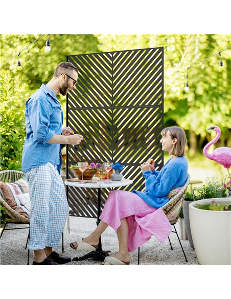Outsunny 6.5FT Decorative Outdoor Divider, Metal Privacy Screen with Stand, Triangle Style, Black - pic 202410 | FastDaddyshop