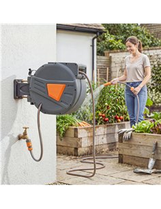 Outsunny Retractable Hose Reel Wall Mounted, 15+1.6m Garden Hose Pipe Reel with Auto Retraction, Self-Locking, Orange 2
