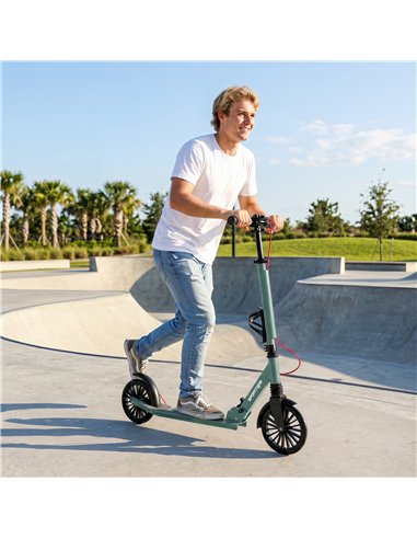 SPORTNOW Foldable Kick Scooter with Height Adjustable Handlebar, One-click Folding Adult Scooters with 200 mm Big Wheels, Silver