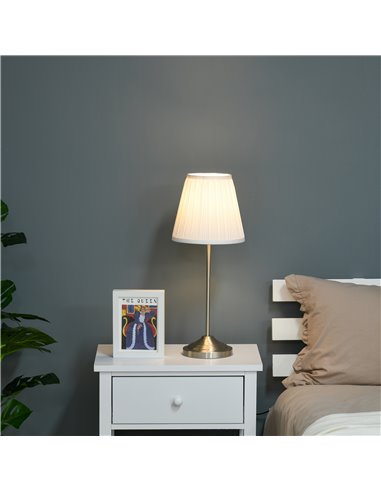 HOMCOM Modern Table Lamp with Pleated Fabric Lampshade, White and Silver B31-271