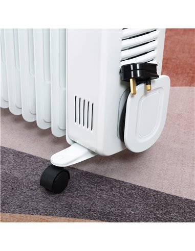 HOMCOM 2720W 11 Fin Digital Oil Filled Radiator with LED Display, 3 Heat Settings, Safety Cut-Off, Remote, White