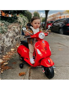 Homcom 3+ Vespa Kids Electric Motorcycle 6V with LED Lights, Red 2