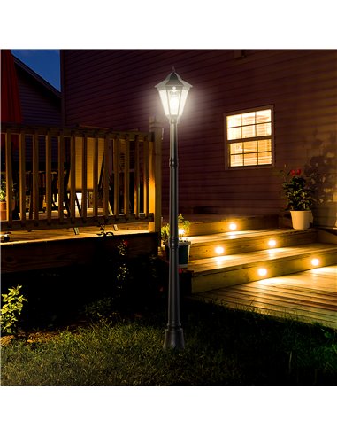 Outsunny 1.9M Garden Lamp Post Light, IP44 Outdoor LED Solar Powered Lantern Lamp with Aluminium Frame for Patio, Pathway and Wa
