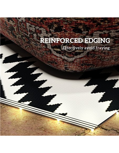 Outsunny Reversible Outdoor Rug with LED Lights, Plastic Straw, 182 x 274cm, Black and White 844-836V00MX - pic 84781 | FastDaddyshop