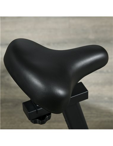 SPORTNOW Magnetic Indoor Cycling Bike, Exercise Bike with Silent Flywheel, LCD Display, Tablet Holder, Comfortable Seat A90-353V