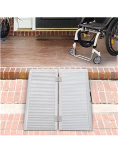 HOMCOM 3ft Folding Aluminum Wheelchair Ramp, Scooter Portable Mobility Assist Suitcase Access Aid, 270kg Capacity, silver 713-02 2