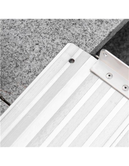 HOMCOM Folding Wheelchair Ramp, Textured Aluminum, 183x72 cm, Portable Threshold Ramp for Scooter & Steps, Silver. 713-003V00SR - pic 90144 | FastDaddyshop