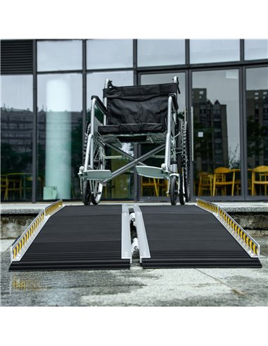 HOMCOM Wheelchair Ramp, 152L x 73Wcm, 272KG Capacity, Folding Aluminium Threshold Ramp w/ Non-Skid Surface, Transition Plates fo