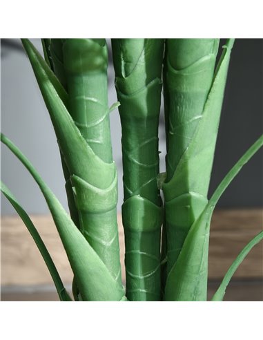 Outsunny Artificial Palm Tree, 125cm/4FT, Decorative Fake Plant with 18 Leaves, Nursery Pot, Plastic for Indoor Outdoor, Green 8