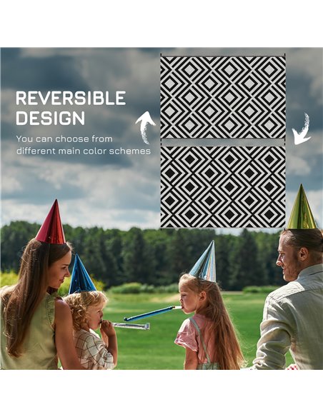 Outsunny Reversible Outdoor Mat, Plastic Straw Rug with Carry Bag & Ground Stakes, Black and White Rhombus, 182x274cm 844-637V01 - pic 98303 | FastDaddyshop